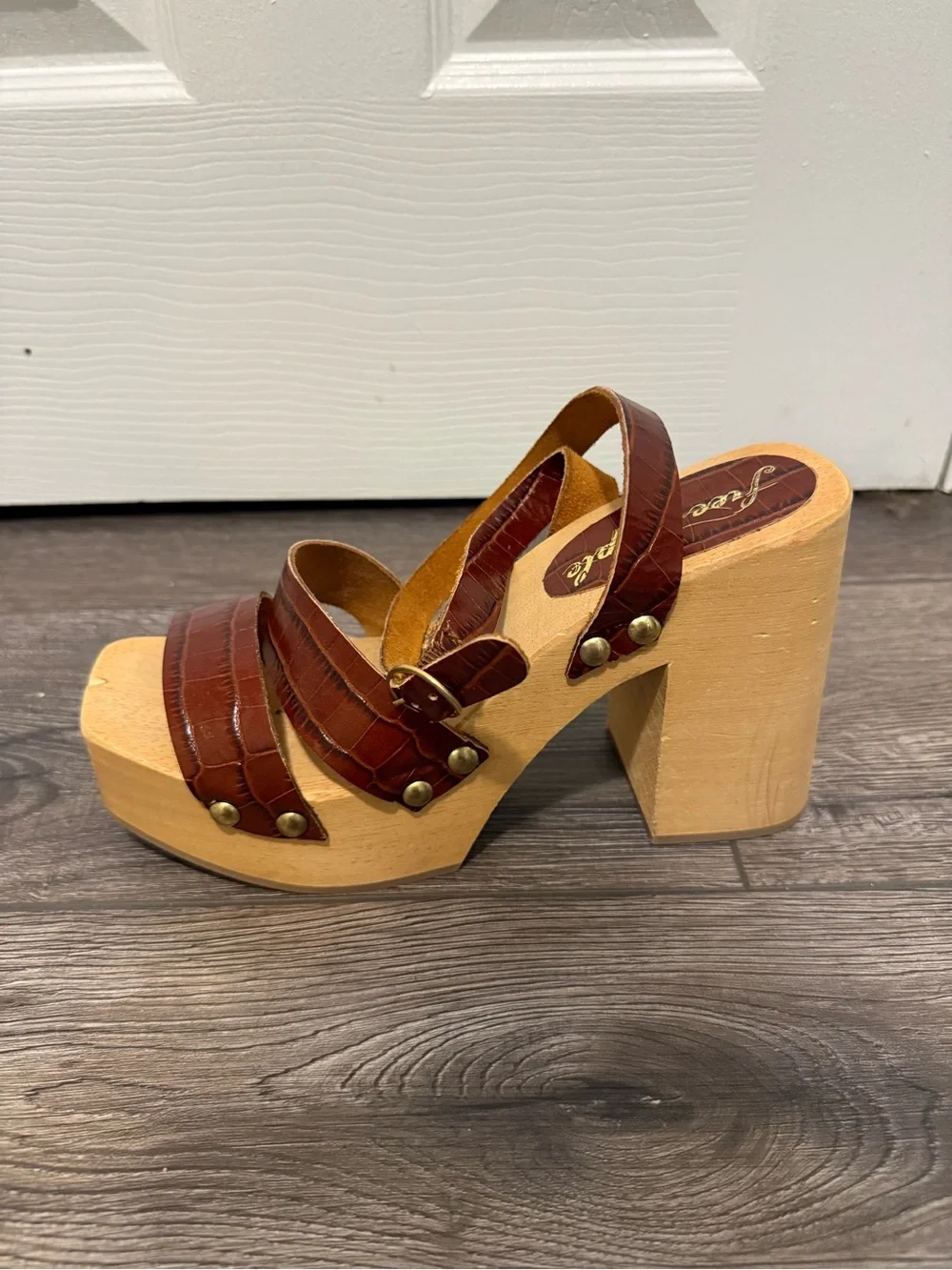 Free People Brown Leather Wood Platform Sandals Size 39
